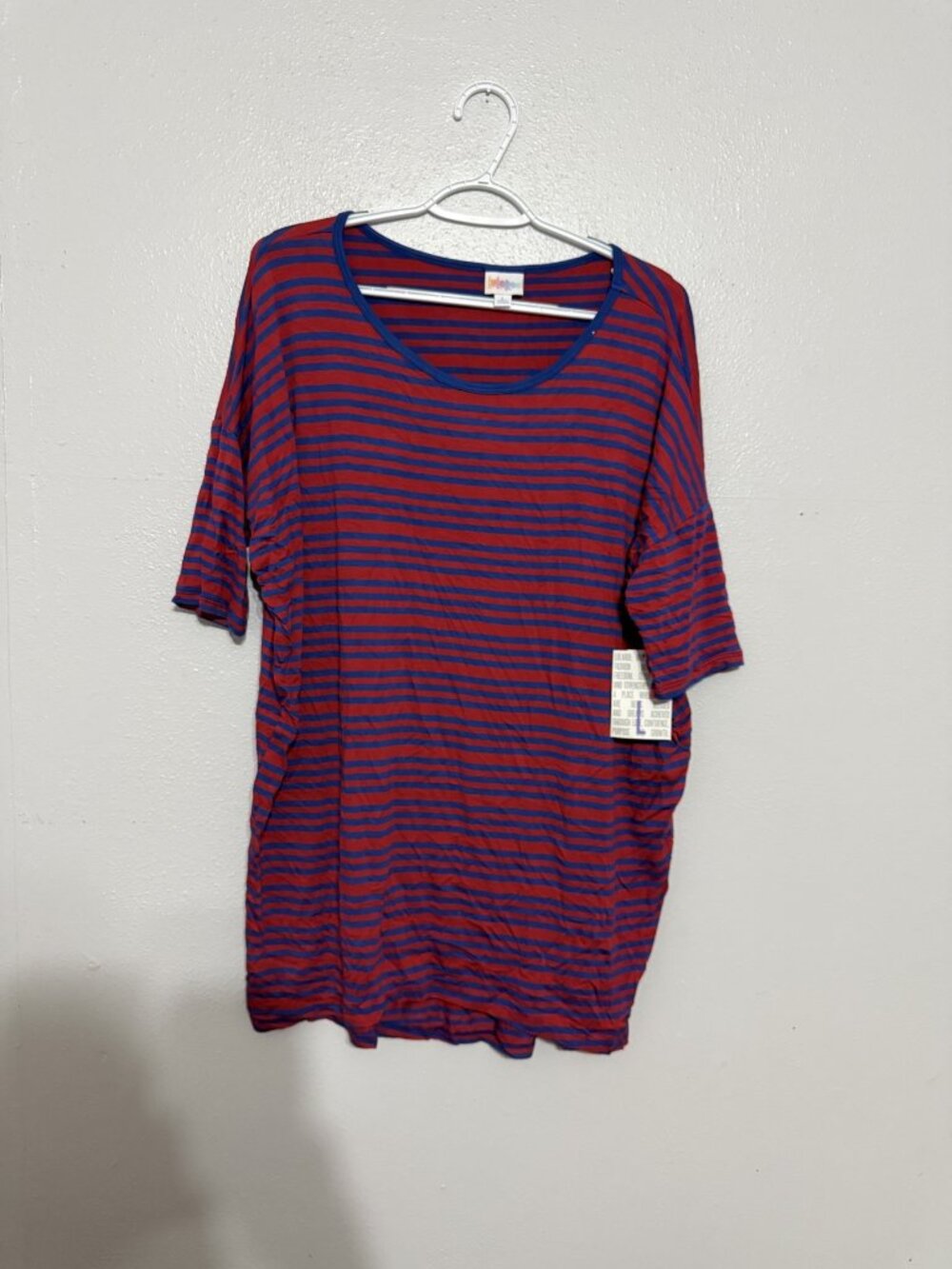 NWT LuLaRoe Irma Red Blue Stripe Tunic L ❤️